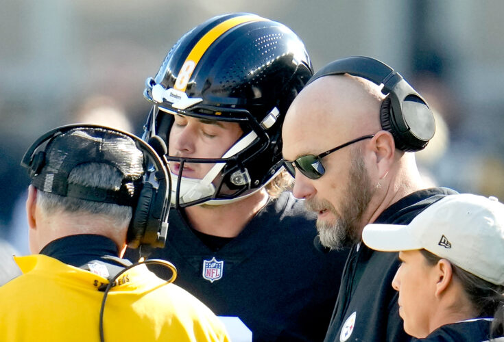 Tomlin fires Steelers’ OC in middle of third season